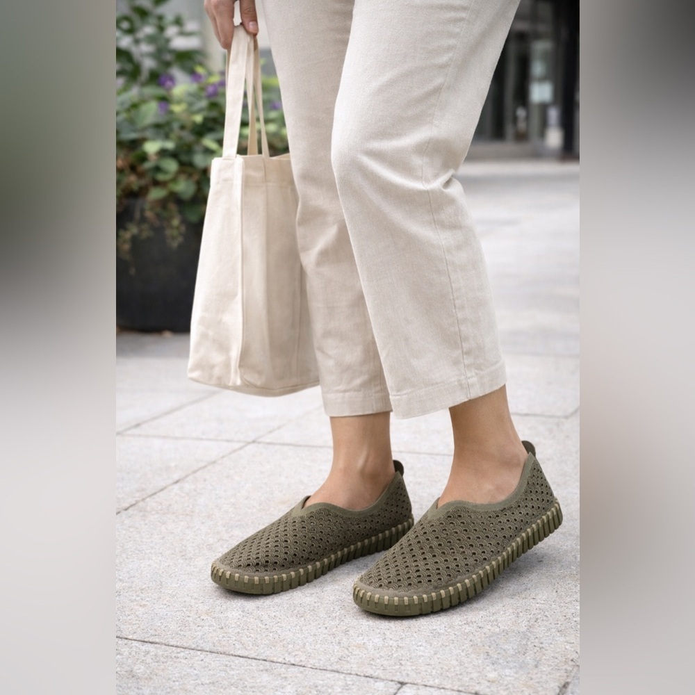 Ilse Jacobsen Tulip 40 Olive Perforated Slip On Comfort Flats